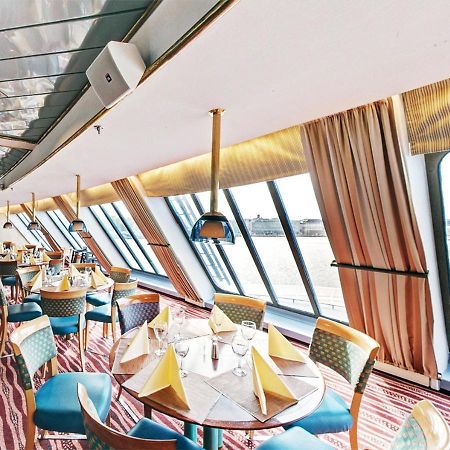Viking Line Ferry Gabriella - One-Way Journey From Stockholm To Helsinki 호텔 외부 사진