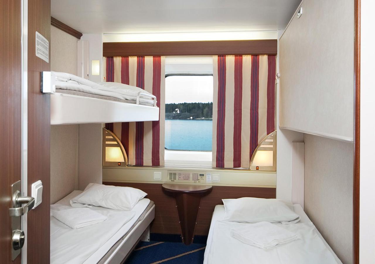 Viking Line Ferry Gabriella - One-Way Journey From Stockholm To Helsinki 호텔 객실 사진